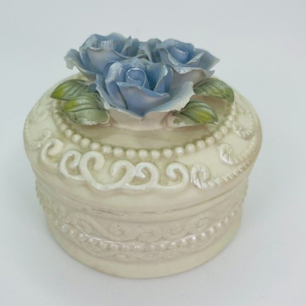 Porcelain Blue Floral Trinket Jewelry Round Box with Lid Raised Flowers 3.5x2.75